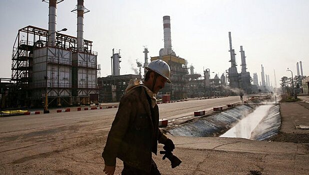 Добыча Ирана составляет более 3,8 млн баррелей в день