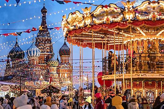 Стал известен средний бюджет москвичей на празднование Нового года