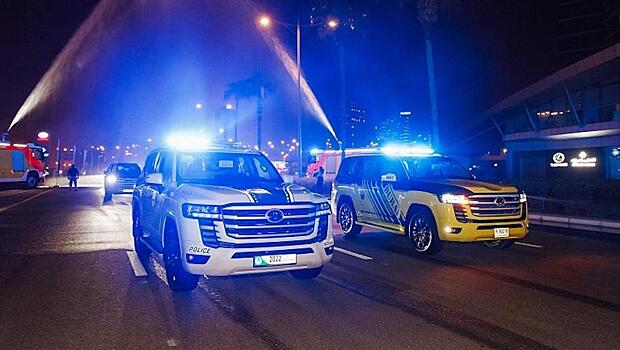 Toyota Land Cruiser 300 поступила на службу в полицию Дубая