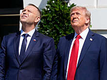 Президент Польши Навроцкий обсудил с Трампом создание в его стране базы США