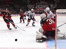 «Авангард» сенсационно не смог выиграть четвертый матч в серии плей-офф с «Ладой»