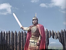 Как живет звезда фильма «Финист — Ясный сокол»