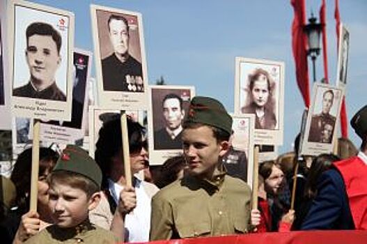 В Саратове изменился маршрут движения «Бессмертного полка»