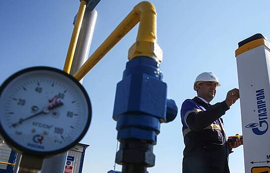 «Газпром» изменил валюту расчета за поставки в Китай