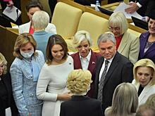 Новые ограничения, вопрос смены пола и бои в приграничье: что ждет россиян на следующей неделе