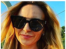 Актриса Юлия Александрова выложила в Сеть фотографии с отдыха в Геленджике