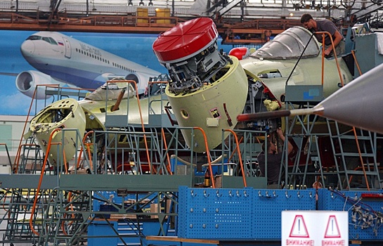 Россия урежет расходы на разработку новых самолетов
