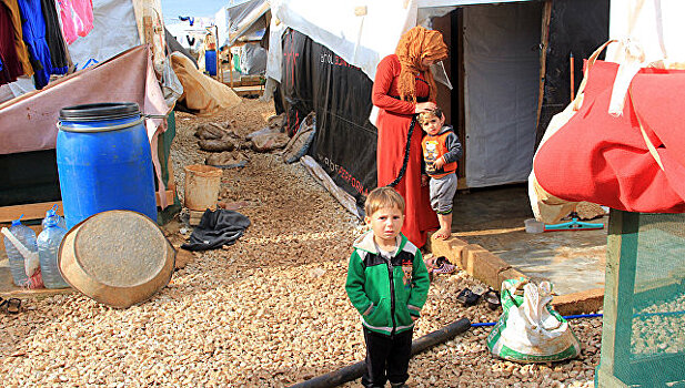 В Ливане в палаточных лагерях остаются более 150 тысяч сирийских беженцев