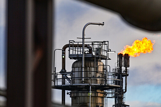 Российские нефтекомпании увеличили переработку нефти