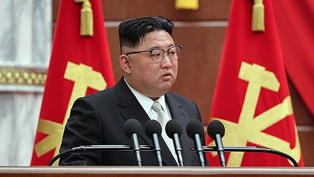 Лидер КНДР приказал наращивать ядерный арсенал и флот беспилотников