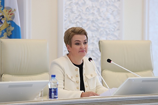 На пять лет вперед: в парламенте Поморья обсудили послание губернатора области