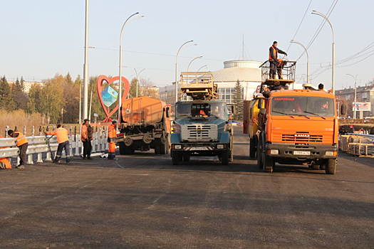 Движение по Красноармейскому мосту в Кемерове откроется сначала только для личного транспорта