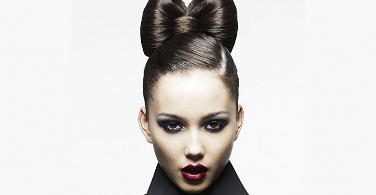 Fash Boulevard: Black Bow (With images) Hair inspiration, Long hair styles, Hair