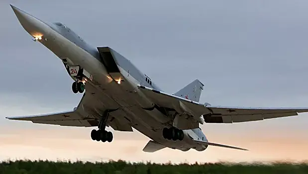 «Длинная рука» ВКС: чем опасен Ту-22М3
