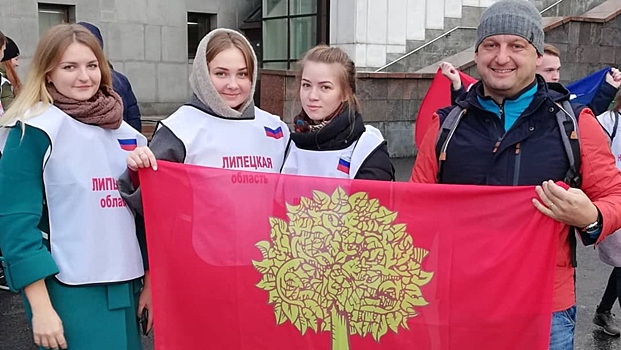 Патриотический флешмоб «Россия — это мы!» прошел в Москве