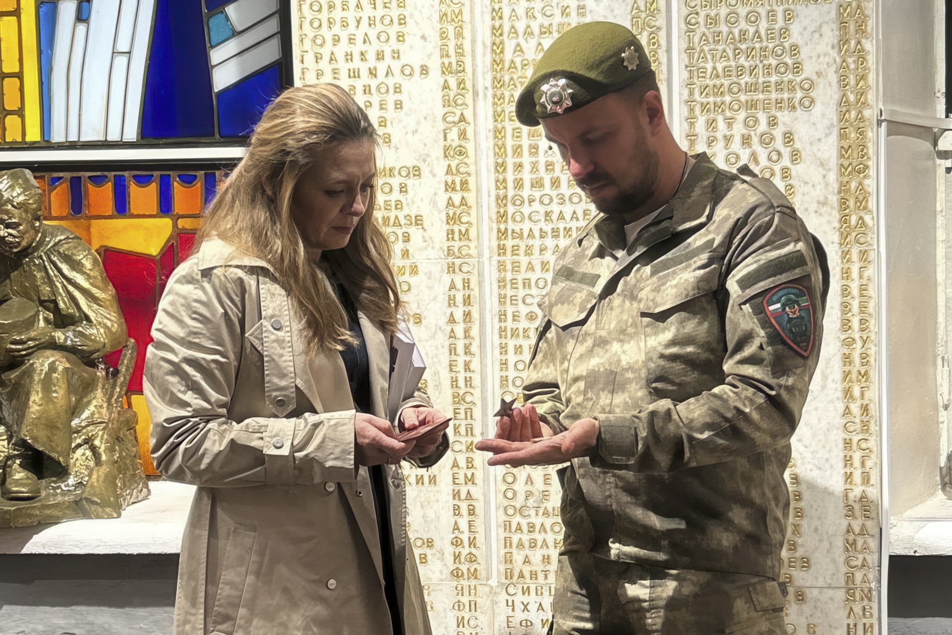 Награды вернулись домой