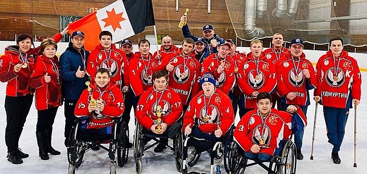 Следж-хоккейная команда «Удмуртия» стала бронзовым призером чемпионата России