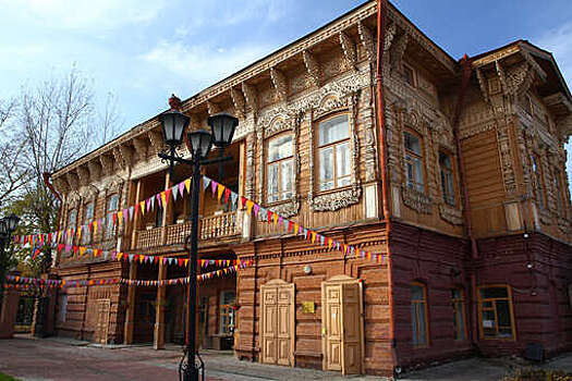 Проект "Земский работник культуры" привлек 1074 специалиста в 2025 году