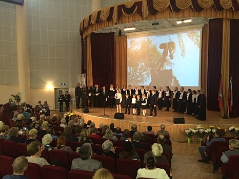 Ветераны района Раменки провели фестиваль военной песни "Этот день мы приближали как могли"
