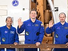 Как новый экипаж корабля "Союз" сдает экзамены перед стартом на МКС