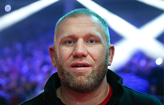 Харитонов нокаутировал Гормли на турнире Bellator 75