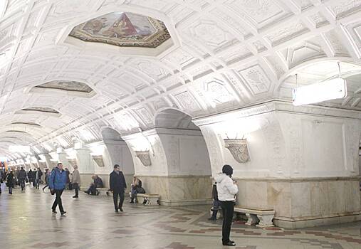 Говорят на языке мозаики: 110 лет назад родился художник-оформитель метро Григорий Опрышко