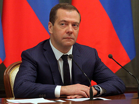 Генпрокуратура отказалась проверять фонды, которые Навальный связал с Медведевым
