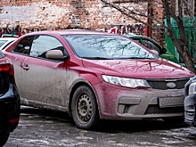 Как парковаться в тесных дворах: 5 важных нюансов