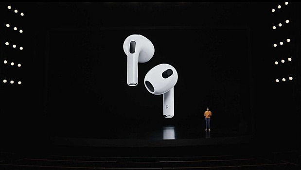 Apple показала новое поколение наушников AirPods. Их хватит на 6 часов музыки нон-стоп