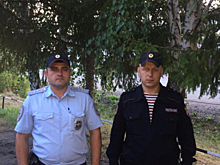 В Омской области сотрудники полиции и Росгвардии спасли девочку, тонувшую в реке Омь