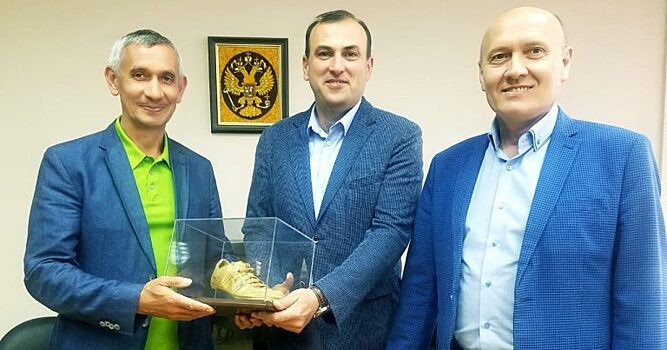 Президент Федерации легкой атлетики Московской области награжден «Золотой шиповкой»