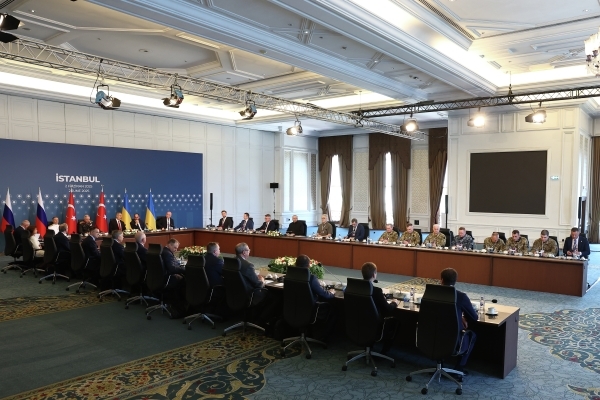 Дипломат назвал Турцию не самым честным посредником для переговоров по Украине