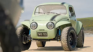 Под названием TBug был создан внедорожник в стиле классических гоночных автомобилей Baja. Фары по нынешней моде светодиодные