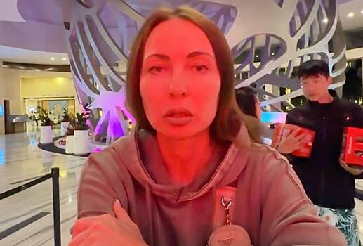 У российской тревел-блогерши украли украшения Tiffany из номера отеля в Китае