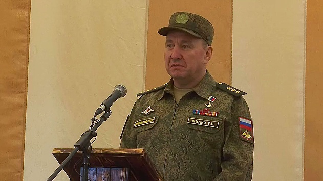 Командующий войсками РФ в Сирии получил личный штандарт