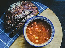 Диетолог Соломатина: лучше сократить употребление котлет и супов