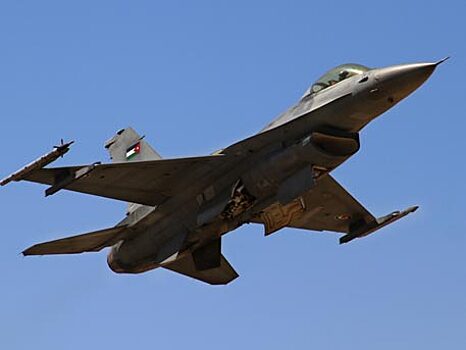 Самолет ВВС Иордании потерпел крушение в Саудовской Аравии