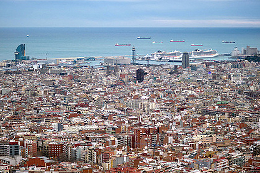 Барселону посетили 2,7 миллиона круизных пассажиров