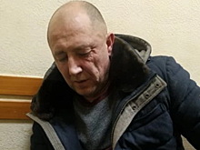 В Омске мужчина, который бросал своих детей на пол, получил условный срок