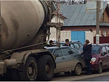 В Удмуртии бетономешалка устроила ДТП с участием восьми машин