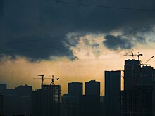 В Петербурге объявили желтый уровень погодной опасности из-за ливней и гроз
