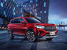 Пополнение в линейке Dongfeng: на рынок выходит кроссовер T5 за 921 000 рублей