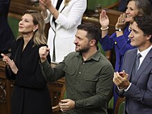 Французский политик призвал Зеленского уйти в отставку после скандала с нацистом в Канаде