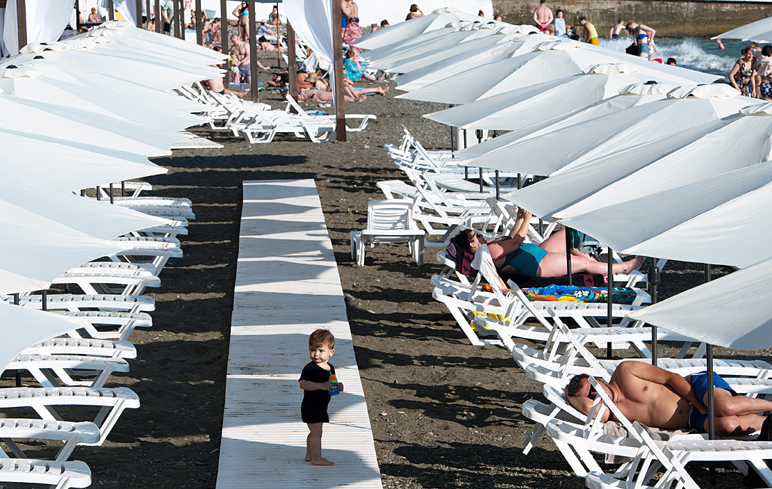 Названы самые популярные курорты России для летнего отдыха с детьми