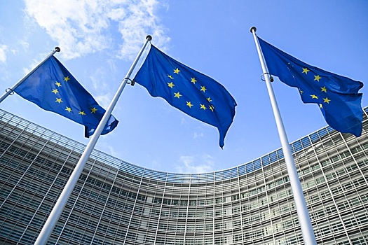 Politico: ЕС хочет обмануть США в сделке по покупке американских энергоносителей