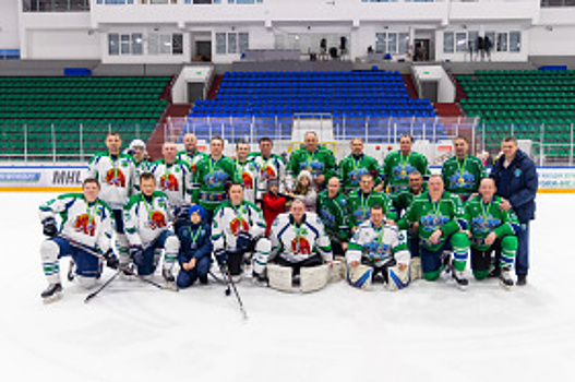 Завершился Открытый турнир по хоккею среди ветеранов, посвященный Дню защитника Отечества