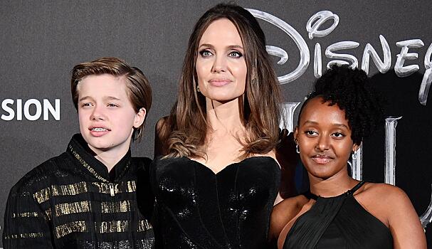 Анджелине Джоли грозит потеря опеки над детьми, если она не позволит им чаще видеться с Брэдом Питтом