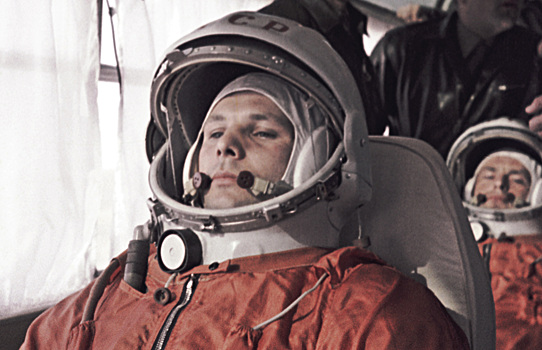 Гагарина знают все. А помните ли вы, кто полетел в космос вторым?