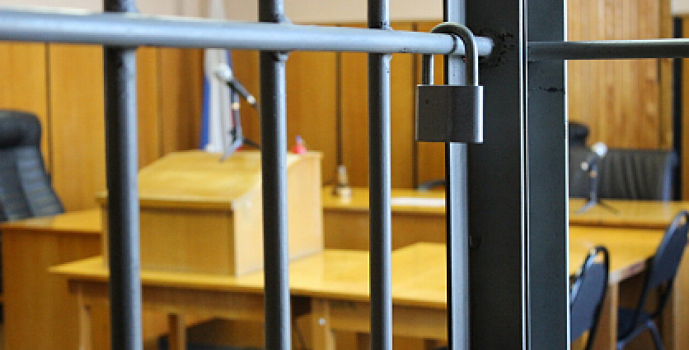 В Новочеркасске мужчина осужден за покушение на дачу взятки в 35 тыс. рублей