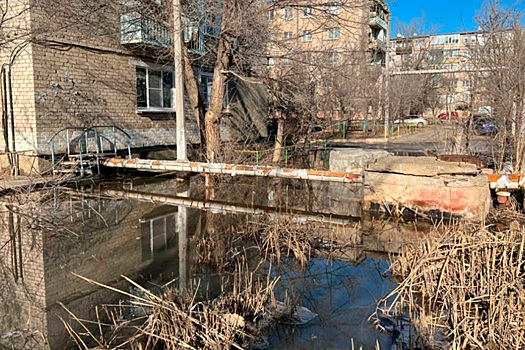 Астраханский водоканал заплатит 11 млн рублей за загрязнение почвы